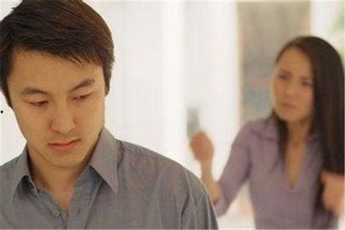 二婚夜植物人老公睁开眼,植物人老公奇迹般睁开眼，揭开尘封往事